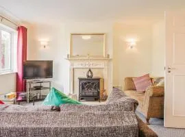 Central 2 Bed House w/ Garden and Free Parking!