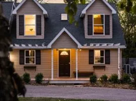 The Pineapple Lake House