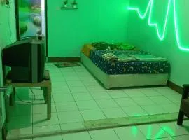 Hostel Momi Sri