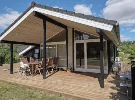 Awesome Home In Ebeltoft With 3 Bedrooms, Sauna And Wifi