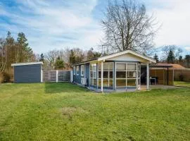 Awesome Home In Knebel With 4 Bedrooms And Internet