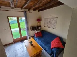 maison volet rouge