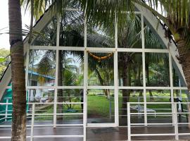 Dome Meadows Retreat, luxury tent in Alibaug