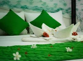 Ruveesha Hotel, hotel v destinaci Maravanchenai