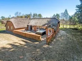 Cozy Home In Ulfborg With Sauna