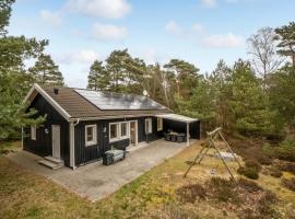 Awesome Home In Nexø With Wifi, Hotel in Neksø