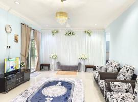 NASUHA HOMESTAY 2 TEMERLOH Semi-D House, 4 Bedroom, 2 Bathroom, 4 Unit Aircond, Njoy，位于淡马鲁的酒店
