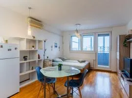 Flex SelfCheckIns 120 - Zagreb - Studio Apartment - Loggia