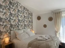 Studio provençal de charme - Domaine avec piscine