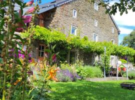 La Vieille Forge B&B, hotel s jacuzzi v destinaci Houffalize