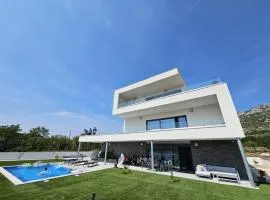 Apartments with a swimming pool Seline, Paklenica - 23594