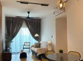 Splash Mania Mayabay Residences 3 Bedroom Aydan Home