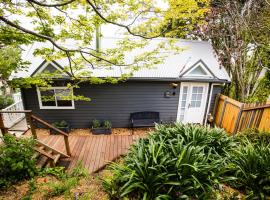 Newly Renovated 100 Year Old Bliss Cottage - Adaline, villa in Katoomba