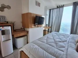 7 min to ICE 1BR with Wifi, Netflix, AC, Kitchen, TV, Swimming Pool, Gym, Free Parking
