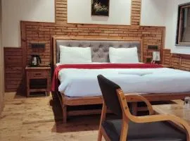 Hotel CM Palace - Pure Vegetarian