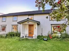 Fredvang Farm House - Lofoten