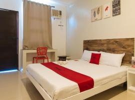 RedDoorz @ Golite Washington, hotel a Legazpi