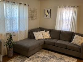 Cozy Apartment 6 miles from Downtown, Cincinnati, hotel v destinaci Cincinnati