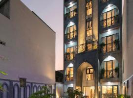 Phat Diem Plaza Hotel，位于宁平的带热水浴缸的酒店