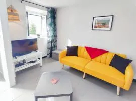 Cozy Vacation Rental in Peaceful Peral, Portugal