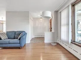 Spacious 2 bedroom home in Niles, Illinois with office, full kitchen and 2 baths