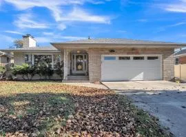 Spacious 2 bedroom home in Niles, Illinois with office, full kitchen and 2 baths