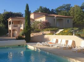 Le MAS DISON, hotelli kohteessa Euzet