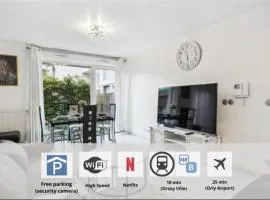 Apart-Chic-Les-Ulis With Balcon, Terrasse and Parking