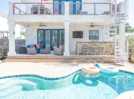 4BD 3BR Pool Paradise 1 mile from Beach & Downtown
