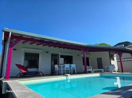 Bungalow tout confort & piscine privée - Helleux, bungalow a Sainte-Anne