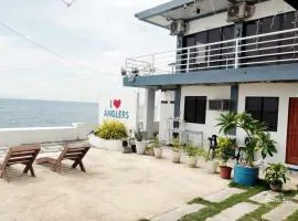 Angler's Hub & Resort Oslob