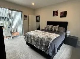 Self contained central Silverdale