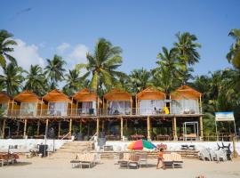 Beachfront Bliss, B&B in Canacona