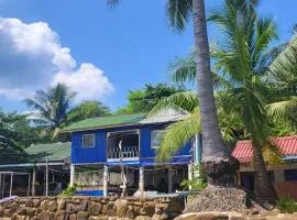 CocoHuts