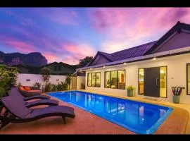 Oasis 4BR Private Pool Villa in central Ao Nang