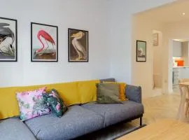 Bright & Airy 2BD - 10 mins walk to Chelt Centre!