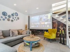 Luxury apartment in farmhouse near Amsterdam