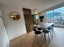 Appartement au ski spacieux pour 7P, piscine sauna, Hotel in La Foux d'Allos