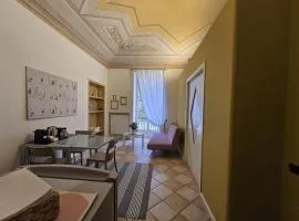 NUOVO - Appartamento con vista su Piazza Vittorio Alfieri