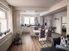 FeWo Citabria, elegante Wohnung, 2 Schlafzimmer, überdachte Terrasse, hotel sa Cloppenburg