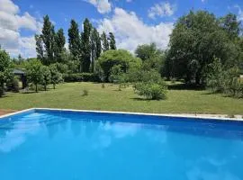 HERMOSA CASA con 4000mts de PARQUE en las SIERRAS DE CORDOBA