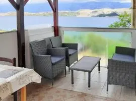 Cozy Apartment In Pag With Wifi