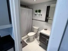 Castle 732 Ocean View with pool, tennis, beach access, FREE parking