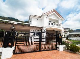 Bukit Mertajam Double Storey Bungalow 15pax BBQ KTV、ブキッ・ムルタジャムのホテル