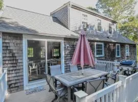 Close to Bayside Game Room w Pool Table