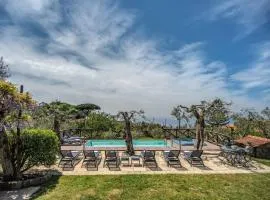 Villa Aragona Historic Villa with Views and Guest services by Feeling Italy