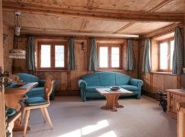 Residenza da Ennio, hotel v destinaci Tschierv