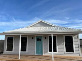 Foxhill Shores - WIFI outside pets，羅布的飯店