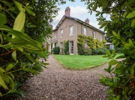 Parkfields House, hotel i Stoke-on-Trent