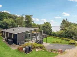 Awesome Home In Børkop